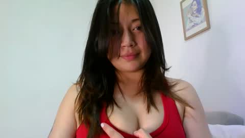 Snapshot of aleska_dollx chatting on 8, 1, 2026 QUEEN OFF MILk IM BACK 15 NOV online show from 8, 1, 2026