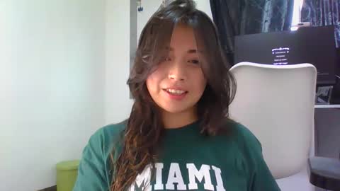 Snapshot of aleska_dollx chatting on 8, 2, 2026 QUEEN OFF MILk IM BACK 15 NOV online show from 8, 2, 2026