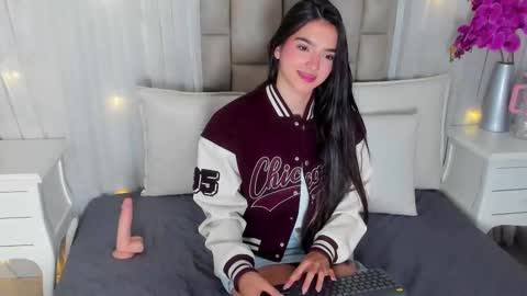 Snapshot of aleska_romanov chatting on 20, 9, 2025 ALESKA online show from 20, 9, 2025