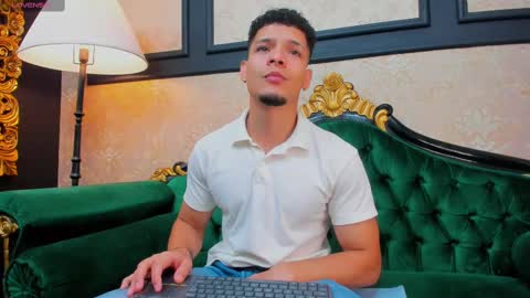 Alessandro King online show from 22, 2, 2025