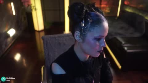 Alessa Goreng online show from 28, 9, 2025