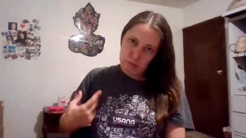 Alessandra Conrado online show from 25, 4, 2026