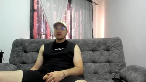 Snapshot of alessandro_rossy chatting on 24, 5, 2026 alessandro_rossy online show from 24, 5, 2026