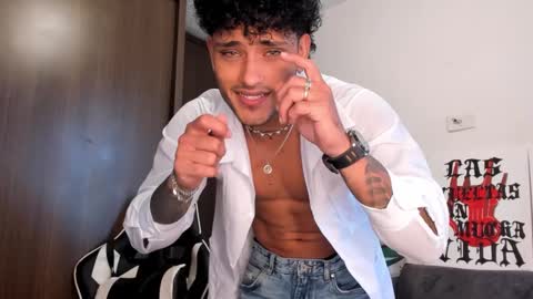 Alessandro Vanni online show from 13, 9, 2025