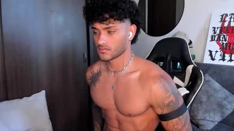 Alessandro Vanni online show from 28, 9, 2025