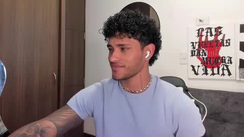 Snapshot of alessandro_vanni chatting on 16, 1, 2026 Alessandro Vanni online show from 16, 1, 2026