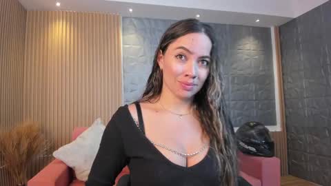 Snapshot of alessia_taylorr chatting on 7, 3, 2025 Alessia Everyday From 0530 to 1430 Col Time online show from 7, 3, 2025