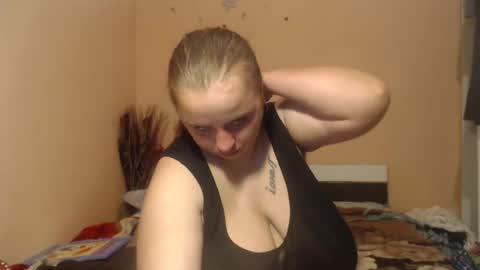 Snapshot of alessianeyl chatting on 14, 7, 2026 Alessia online show from 14, 7, 2026