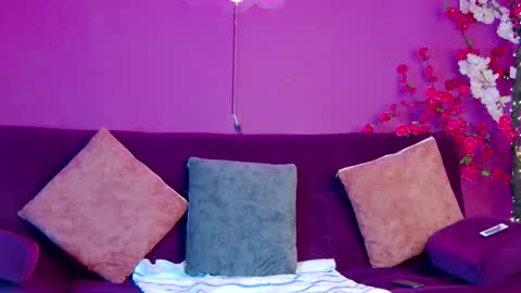 Alessio online show from 27, 11, 2025