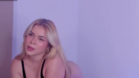Alessia Moon online show from 2, 6, 2026