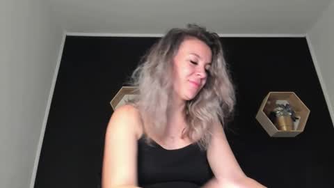 alesys69 online show from 1, 10, 2025