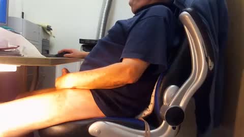 alex47100 online show from 10, 2, 2025