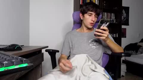 alex_connorr online show from 7, 11, 2025