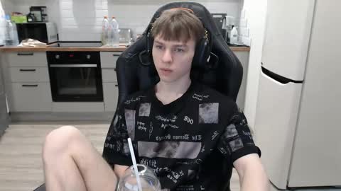 Alex online show from 12, 2, 2025