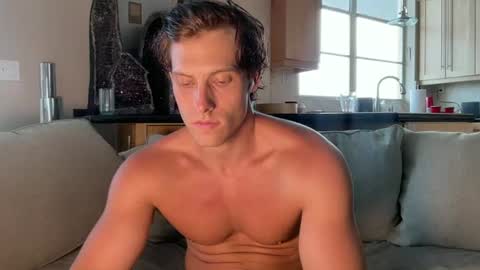 Snapshot of alex_islive chatting on 10, 7, 2026 Alex Stone online show from 10, 7, 2026