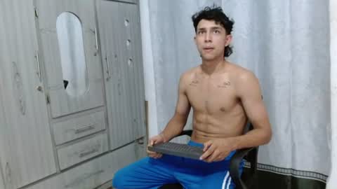 Snapshot of alex_martin47 chatting on 30, 6, 2026 alex online show from 30, 6, 2026