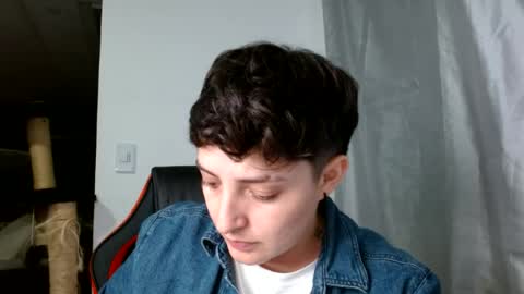 Snapshot of alex_parker07 chatting on 16, 6, 2026 Alex Parker online show from 16, 6, 2026