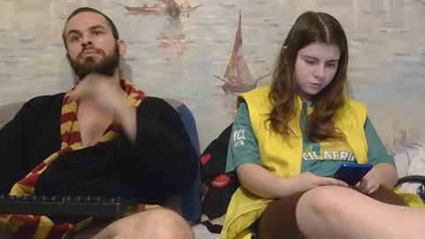 Alex and Sarah online show from 11, 2, 2026