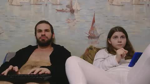 Alex and Sarah online show from 10, 3, 2026