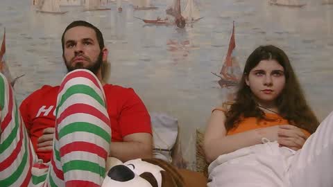 Alex and Sarah online show from 7, 5, 2026