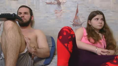 Alex and Sarah online show from 18, 5, 2026