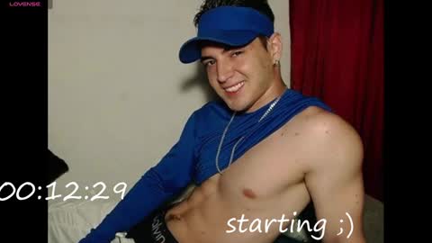 Snapshot of alex_smith0 chatting on 11, 1, 2025     online show from 11, 1, 2025