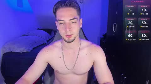 Snapshot of alex_smith0 chatting on 11, 10, 2025     online show from 11, 10, 2025