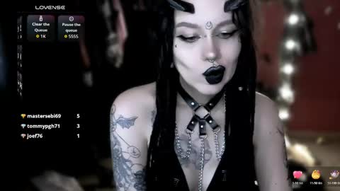 Snapshot of alex_succubus chatting on 7, 6, 2026 Alex Succubus online show from 7, 6, 2026