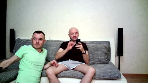 Alex and Tobey online show from 2, 10, 2025