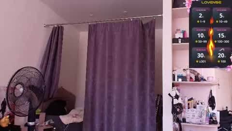 Snapshot of alex_wandhot chatting on 26, 7, 2026 Alex WandHot online show from 26, 7, 2026