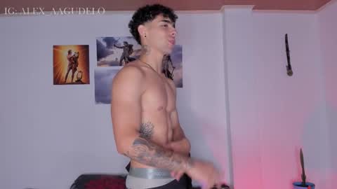 Snapshot of alex_zt chatting on 7, 10, 2025 x online show from 7, 10, 2025