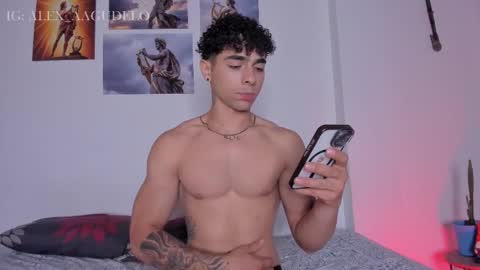 Snapshot of alex_zt chatting on 20, 10, 2025 x online show from 20, 10, 2025