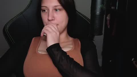 Snapshot of alexa_dream chatting on 12, 12, 2024 dont be afraid to click social media link its working just click on that online show from 12, 12, 2024