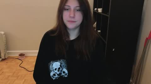 Snapshot of alexa_dream chatting on 28, 12, 2024 dont be afraid to click social media link its working just click on that online show from 28, 12, 2024