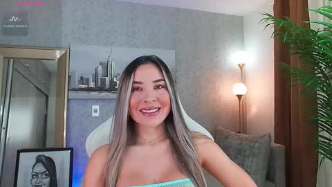 Alejandra online show from 4, 12, 2025