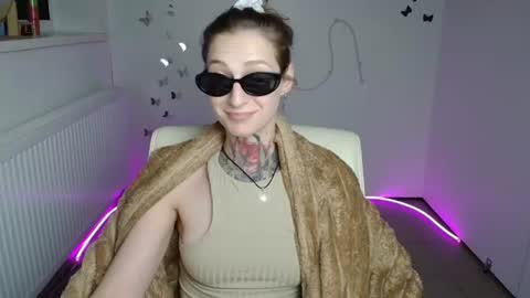 Snapshot of alexa_kittie chatting on 9, 7, 2026 Alexa online show from 9, 7, 2026