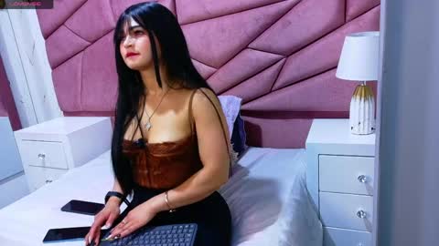 Snapshot of alexa_muz chatting on 14, 4, 2026 Alexandra online show from 14, 4, 2026