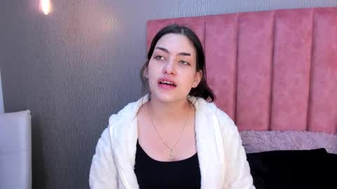 Alexa Thaylor online show from 26, 11, 2025