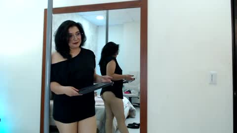 Alexaa sanz online show from 28, 5, 2026