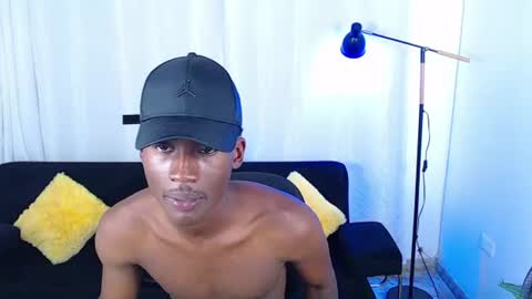 Snapshot of alexaandro18 chatting on 12, 6, 2026 Alexandro online show from 12, 6, 2026
