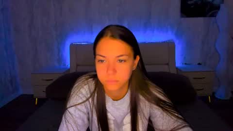 Snapshot of alexabarkley chatting on 21, 7, 2026 angel online show from 21, 7, 2026