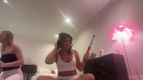 Snapshot of alexajefferies chatting on 9, 10, 2025 alexajefferies online show from 9, 10, 2025
