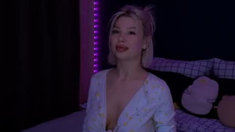Snapshot of alexamason chatting on 18, 6, 2026 Alexa Mason online show from 18, 6, 2026