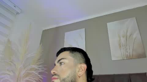 Alexander Diaz online show from 12, 7, 2026