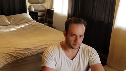 Snapshot of alexanderthemid chatting on 6, 11, 2025 alexanderthemid online show from 6, 11, 2025