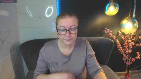 Snapshot of alexandra_kind chatting on 17, 12, 2024 Alexandra online show from 17, 12, 2024