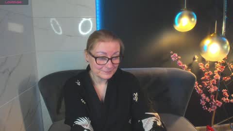 Snapshot of alexandra_kind chatting on 19, 12, 2024 Alexandra online show from 19, 12, 2024