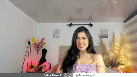 Snapshot of alexandra_ra1 chatting on 7, 1, 2025 Alexandra Rodriguez online show from 7, 1, 2025