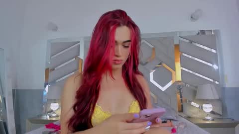 Alexandra ig  alexandraax09  online show from 7, 4, 2026