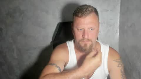 Snapshot of alexboy2022 chatting on 10, 7, 2026 onlyfans..alexyno2022 online show from 10, 7, 2026